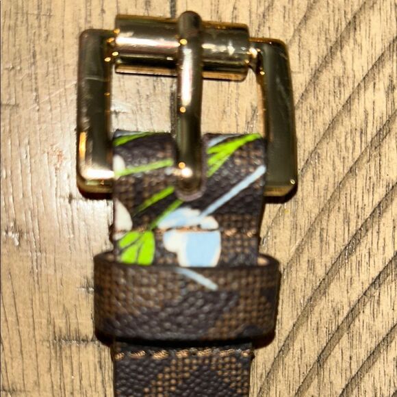 Michael Kors Daisy 🌼 MK Logo Belt Vegan 🌱 Chic Design! Large! - Picture 17 of 17